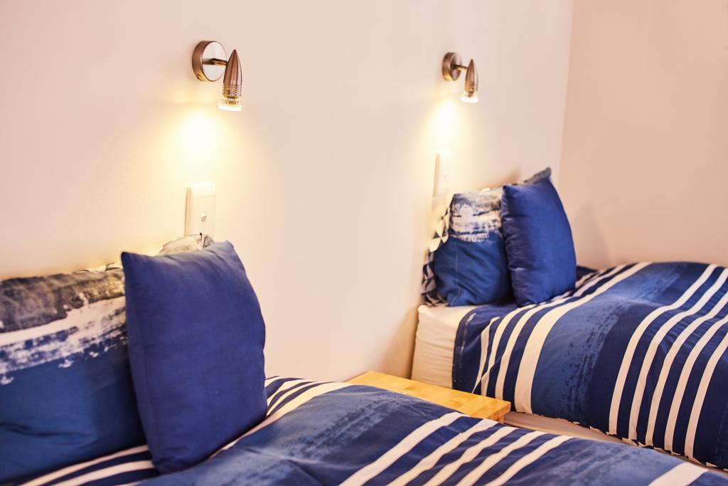 Meike'S Guesthouse Суакопмунд Екстериор снимка