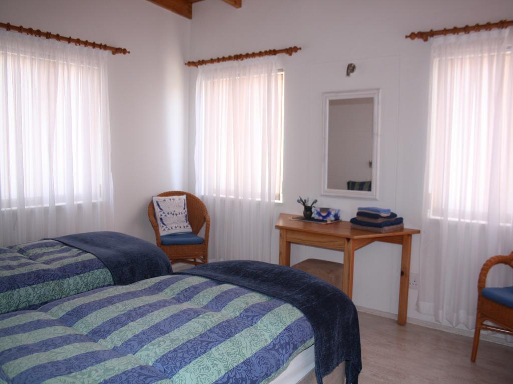 Meike'S Guesthouse Суакопмунд Екстериор снимка